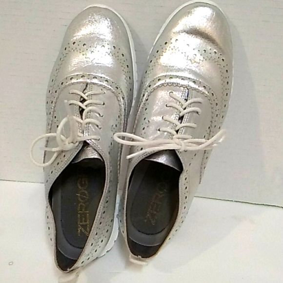 Cole haan zero Grand silver sneaker sz 6c - Picture 8 of 9